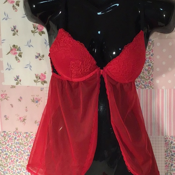 Small red babydoll - Picture 2 of 7